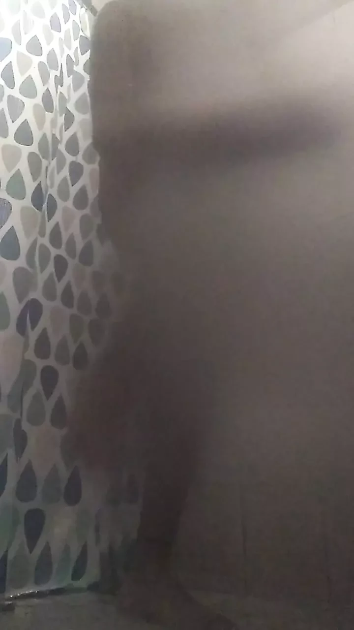 Pengakhiran epik dalam mandi lucu 🚽