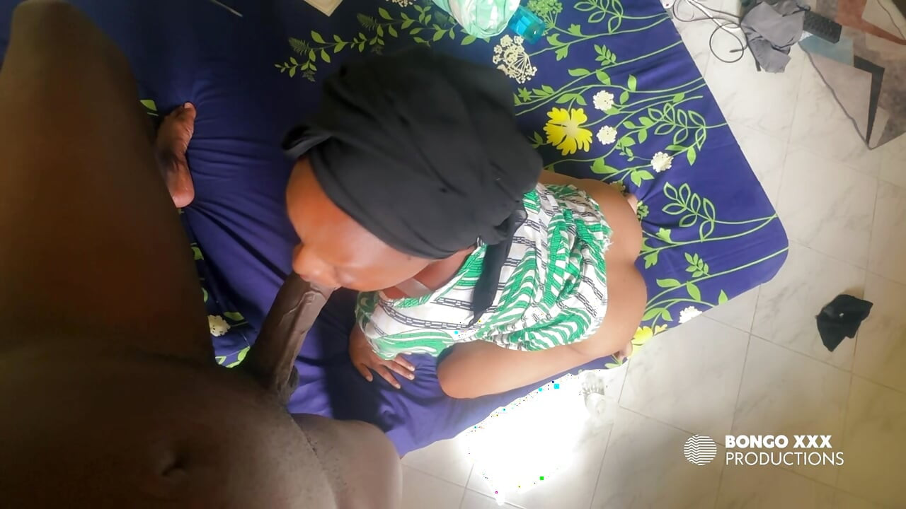 Fatuma XXX Is Being a Whole with Me, Sucking My Dick Like This Fun