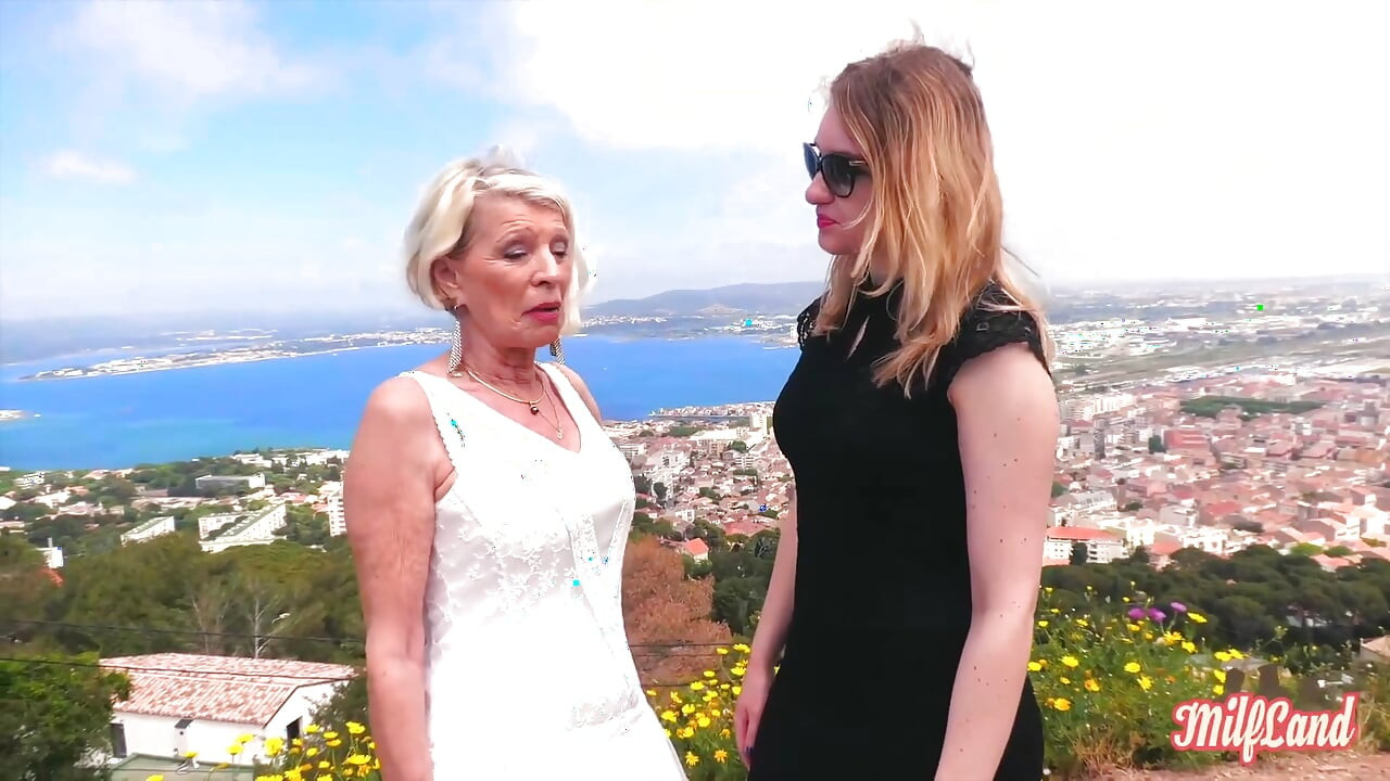 에바, 70 세의 GILF, Lyna와 섹스, 27 세