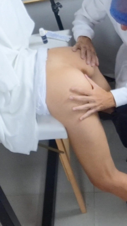 Must-share στιγμή από το "Ο άτακτος γυναικολόγος έχασε τον έλεγχο όταν είδε μια ασθενή με τα πόδια ανοιχτά"