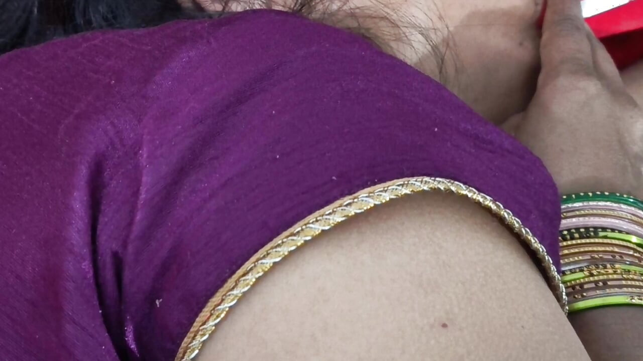 Indian Beautiful Bhabhi Big Boobs and Hot Figure Pissing Blowjob Smoking Missionary and Boobs Pressing and Pussy Creampie