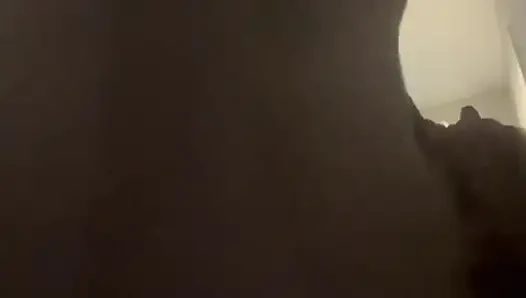 Aman tanrım! Gerçekten bir yarağa ihtiyacım var.