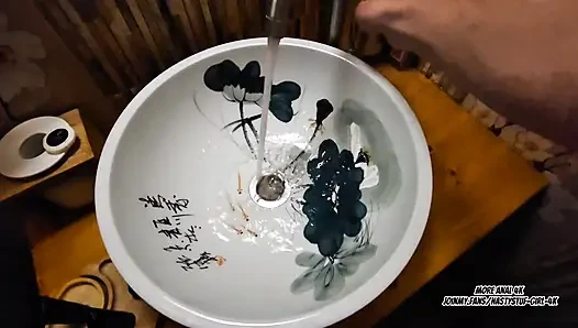 Akhir? Wakakak... Wanita Asia semok: 'kamu belum selesai!'