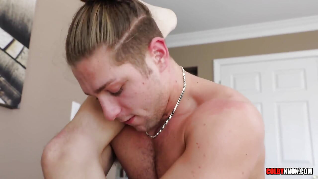 Calvin Banks Fucks Tannor Reed -bareback-