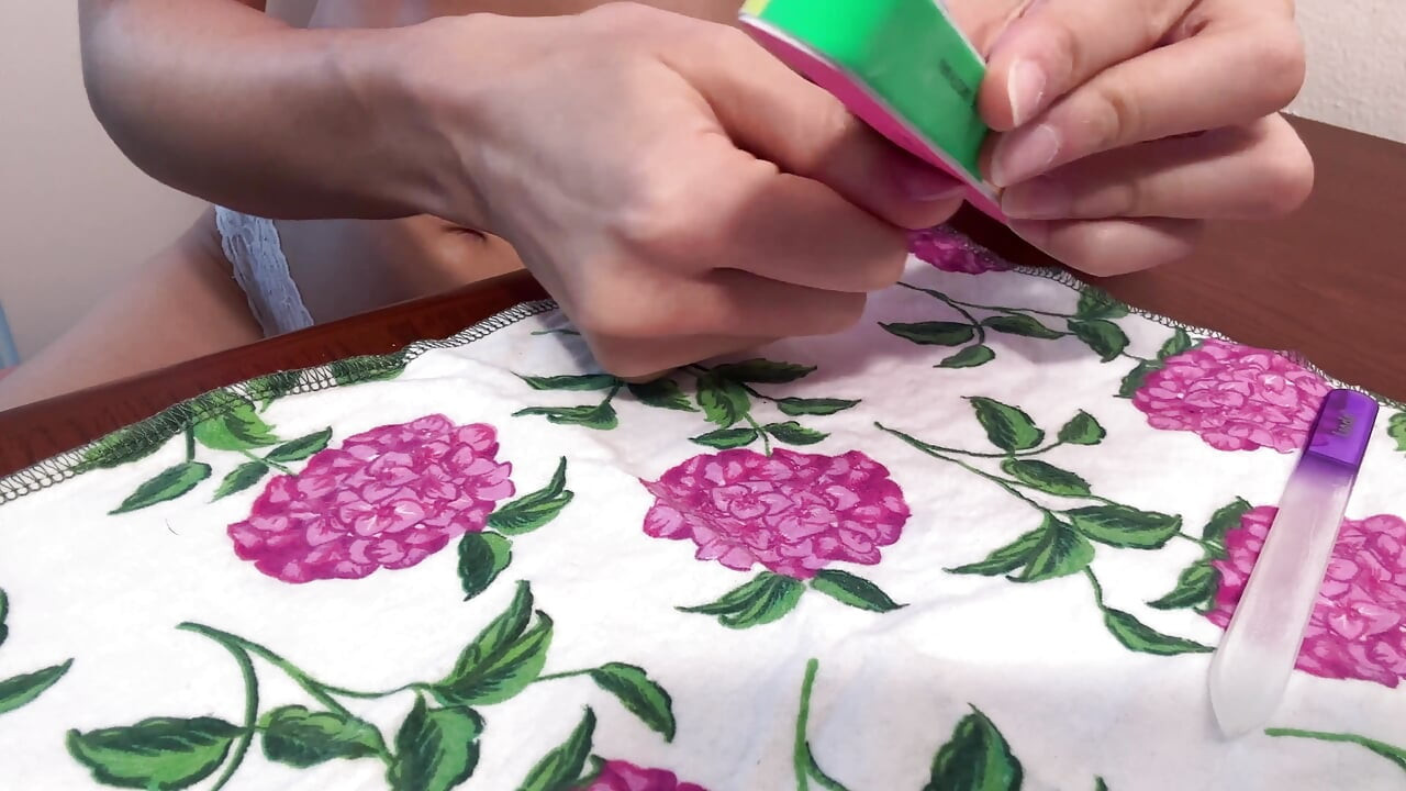 Hands Close-up: Filing, Buffing, Rings Try-on