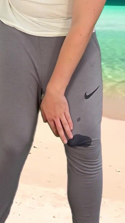 Powerful moment from "Monster cock hands free cumshot on public beach"