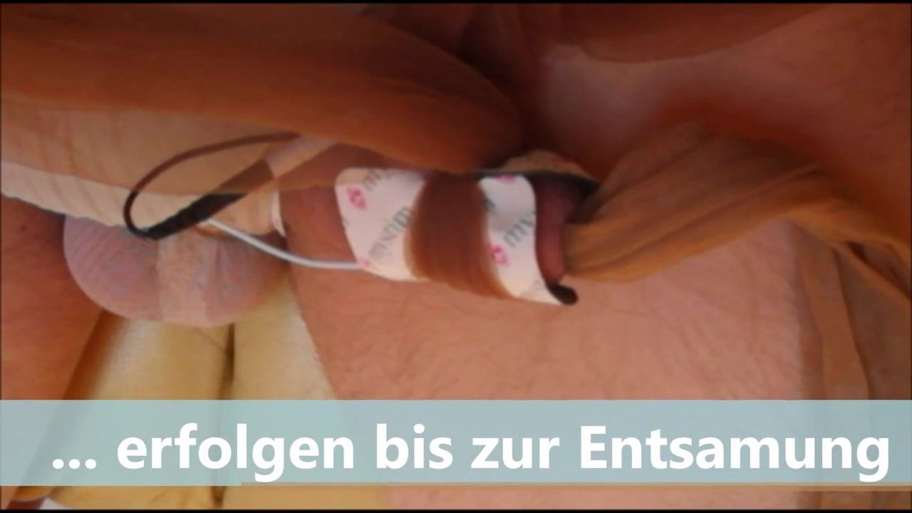 Estim and Nylon in urethra