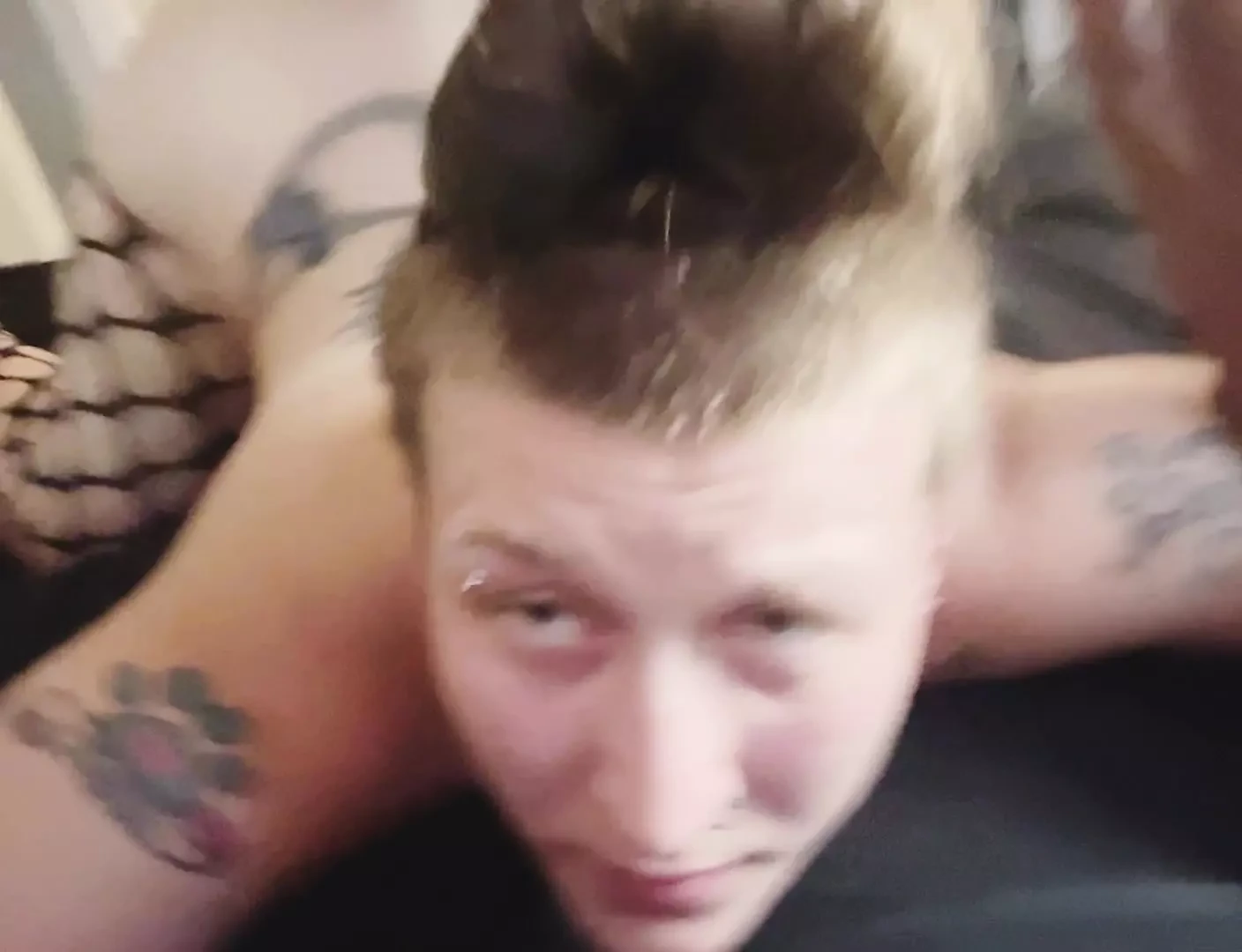 Fotografsko snimanje se pretvara u modela koji se jebe