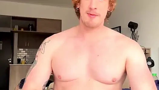 Latino4cumsluts videomu izlerken kardeşinle