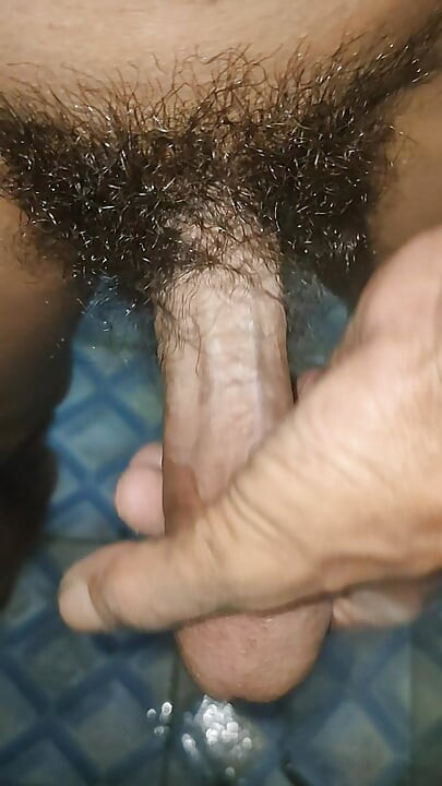 Shake cock to crot