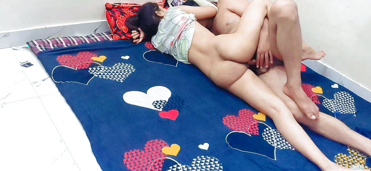 Desi indian horny girl fucking with devar