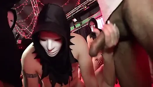 Film lengkap ibu rumah tangga seksi yang lagi sange dientot habis-habisan sama kontol besar di hd