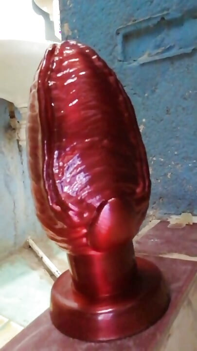 Dildo Huge