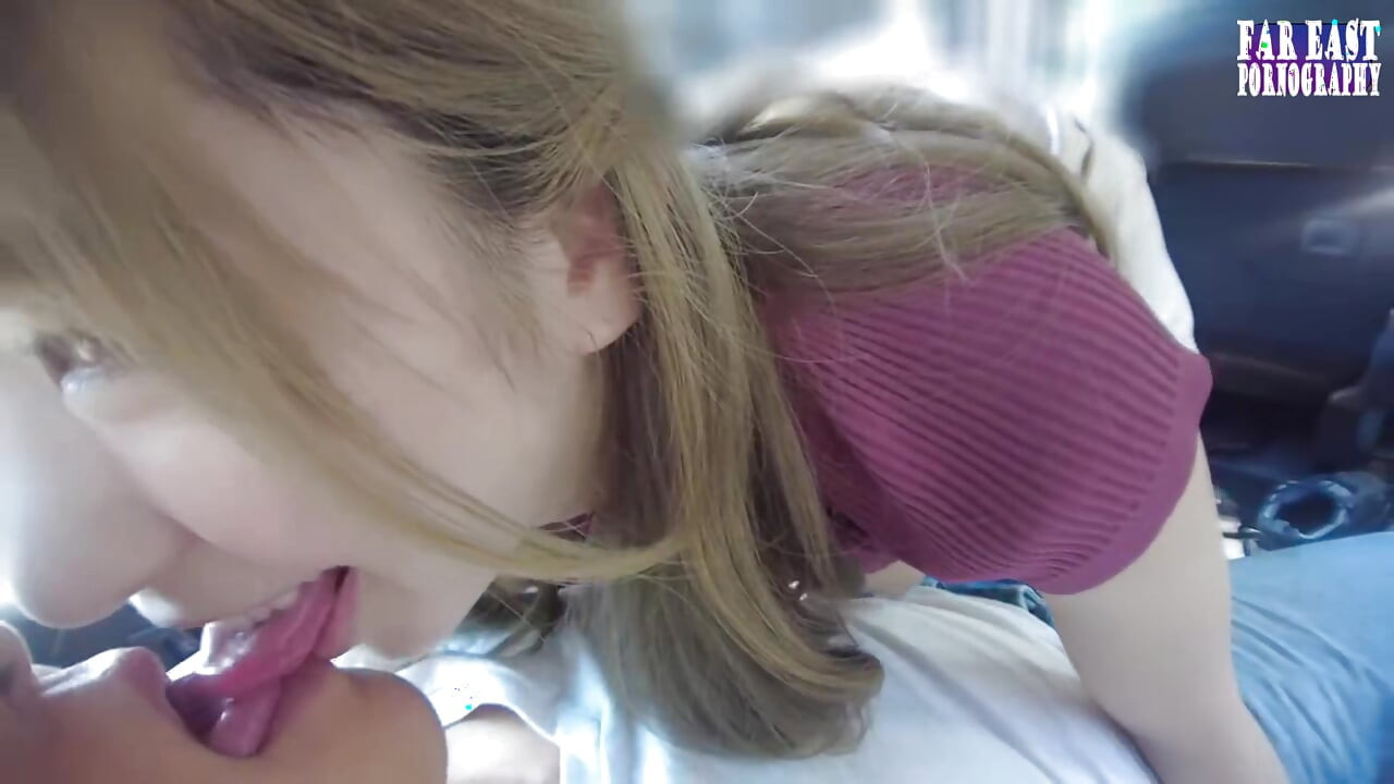 Bouncing I Cup Takeover as a Bold Beauty Rides Deep in the Open Air Ep 1