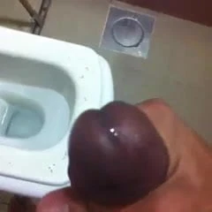 Me horny as Fuck !!