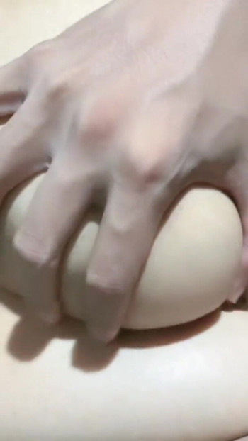 Amateur Footage of Beautiful Stepmother After Taking a Shower Accidentally Crosses Paths with Sister-in-law, and She Asks Him to Accompany her in the room | Clip 1