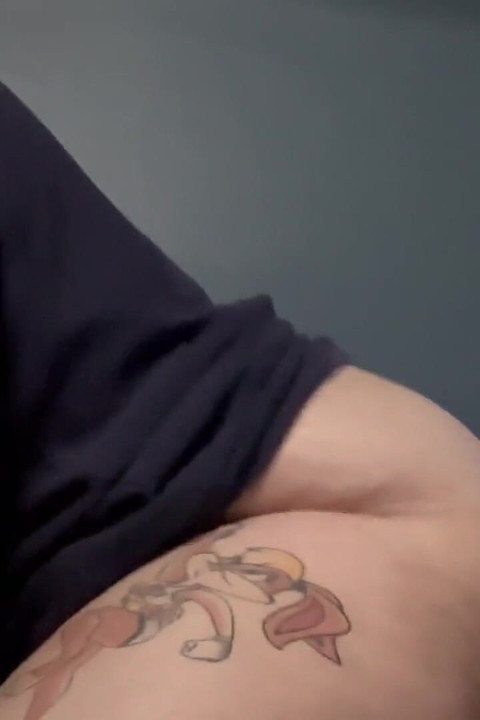 50 Inch Ass Lotuss Queeen Rides BBC - She Can Barely Take It All. Super Hott!!!