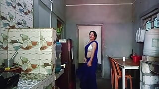 ⚠️indian Couple gets Horny Watching Porn Together and rough sex in hindi audio