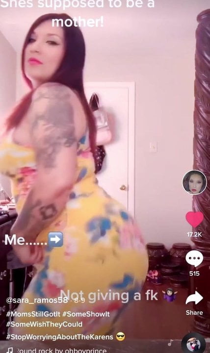 Ass shake5