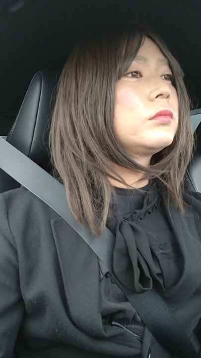 A cross-dressing boy wore a black dress, full-body tights on the inside, and drove in all-black. | Clip 1