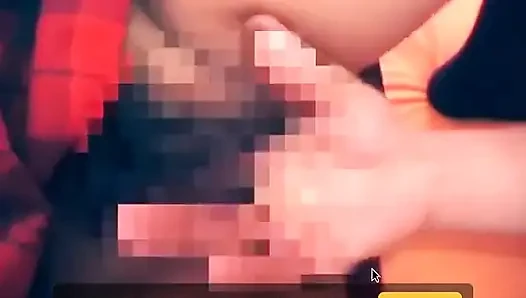 Gadis hot ini minta teman sekelasnya untuk belajar