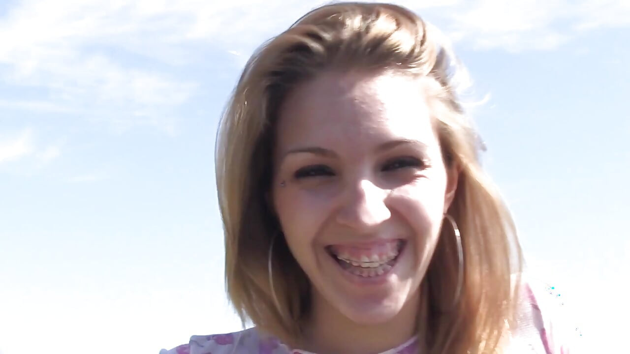 Sexo ao ar livre + sexo anal com safada Pamela Sanchez