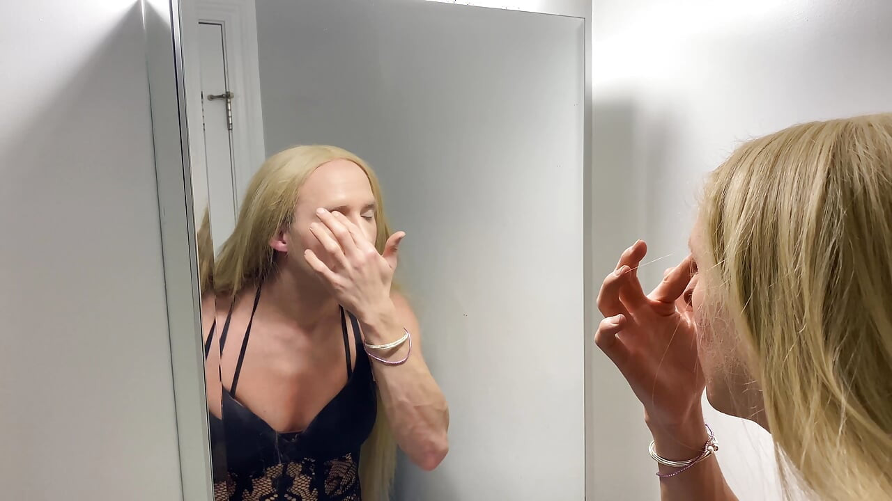 男性から女性への完全な女装変身