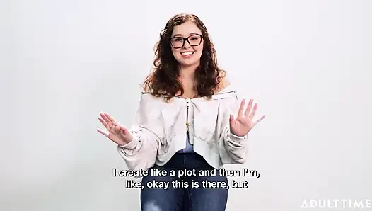 Leana liebt, dachte, jemand beobachtet sie beim masturbieren!