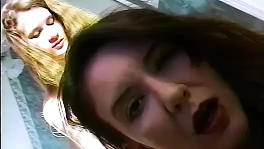 Early 90s college girls go lez didlo in ass