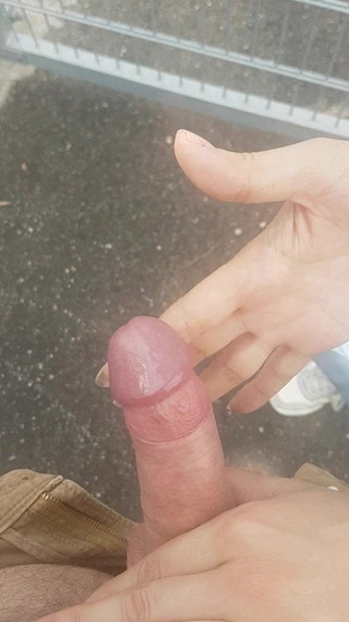 Amateur handjob outdoors