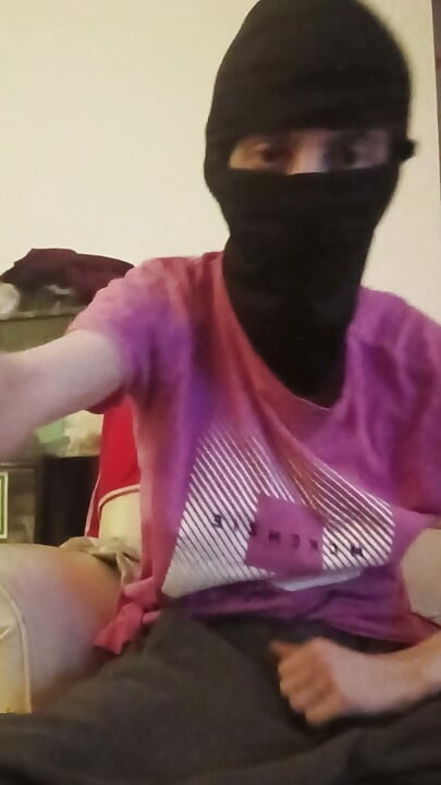 Hung bi chav strip teasing and washing himself and wanking off huge load