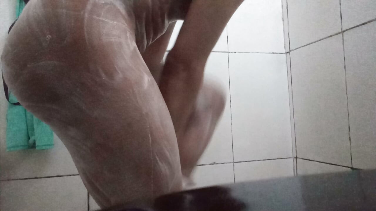 Memulai minggu di hari Selasa dengan mandi panas