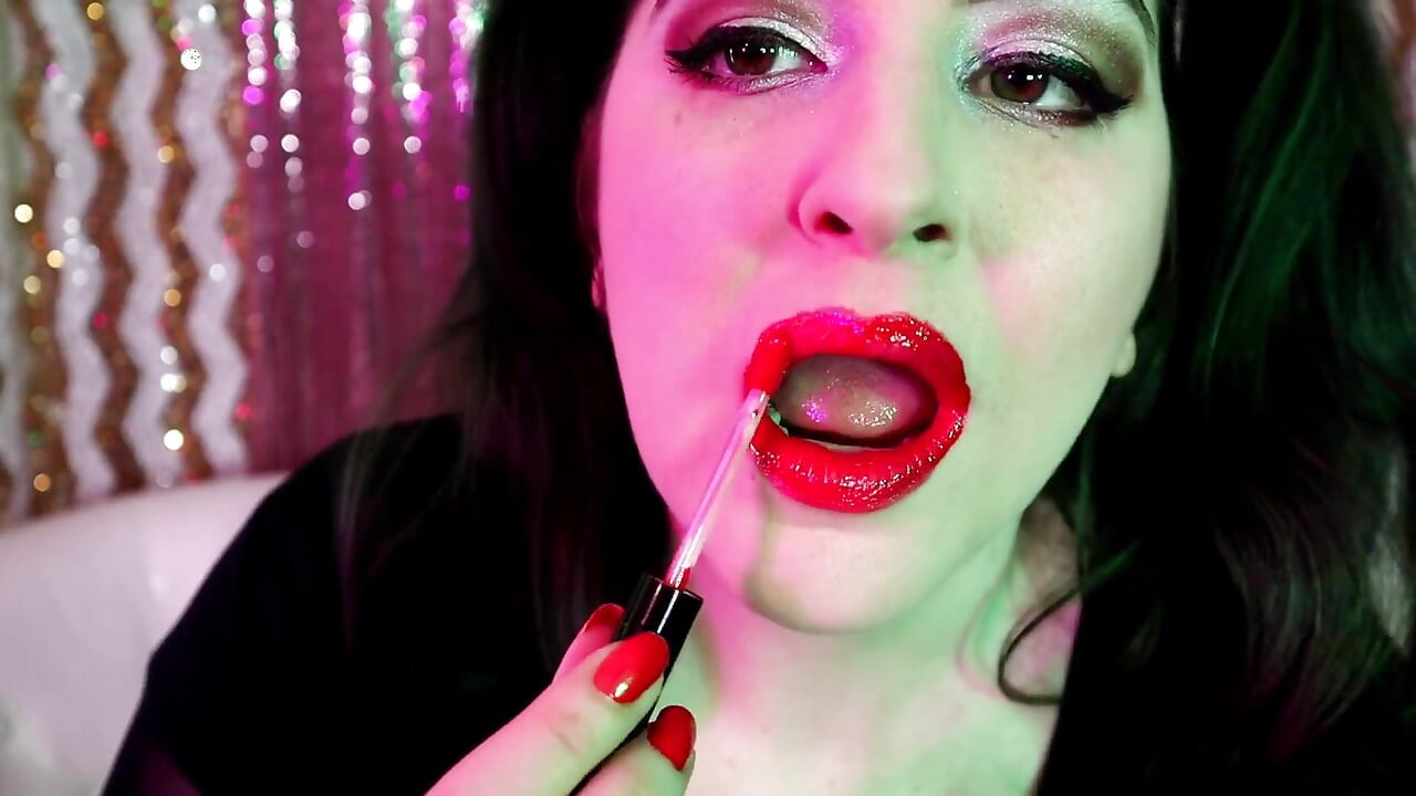 100 Layers of Lipgloss Asmr Kisses