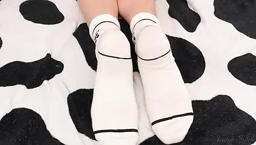 Tatlı ayak parmakları ve parıldayan ayak tabanları yağda!