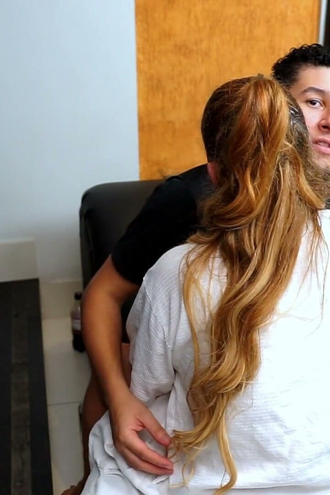 Rita’s Second Massage Experience-and a Massive Orgasm
