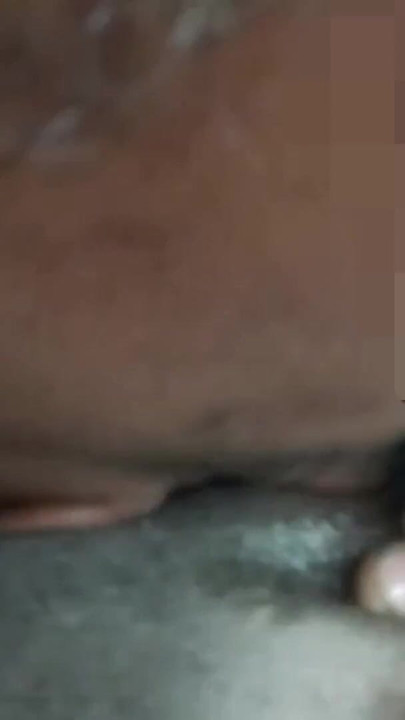Momento clave de "Parejas tamiles sexo romántico mamada caliente lamiendo coño tamil audio claro"