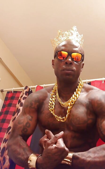 Bbc Worship Hallelujah Johnson - Tall Dark Chocolate Muscles Tattoos Hairy BBC Hallelujah Johnson Masturbating Solo