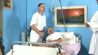 Orgia de sexo gay no hospital