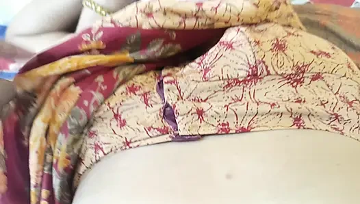 Red color saree cheating Housewife 2