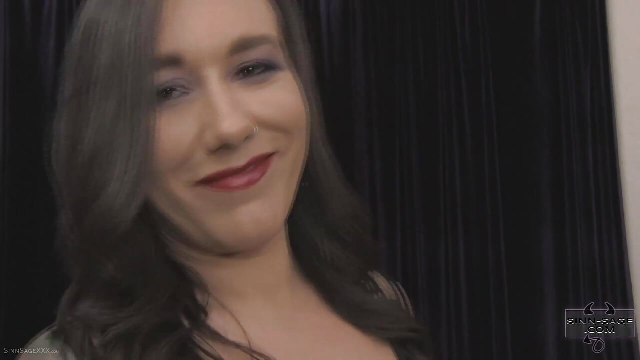MILF Sinn Sage Seduces Viewers With Filthy Dirty Talk