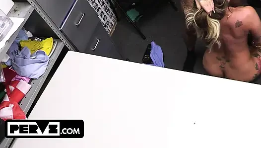 Blonde Curvy Dames in Miserable Milf