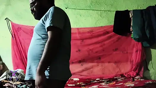 Indian Boy Fucking Sexy Hot Bhabi in Her Room