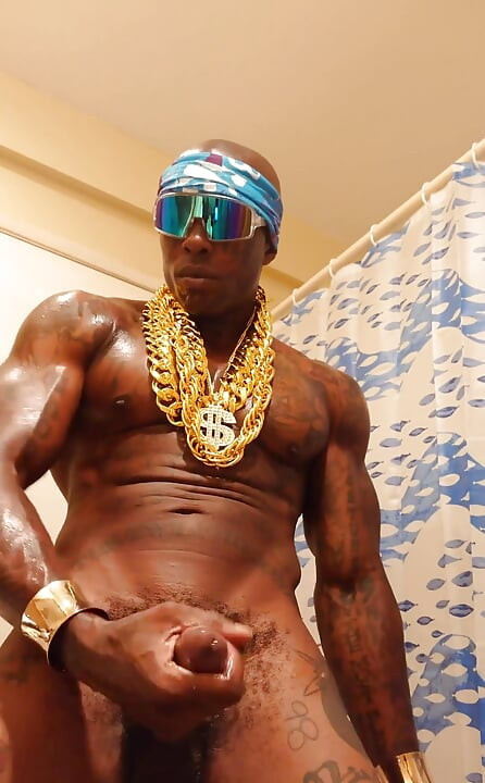 BBC Worship Hallelujah Johnson ( Wardell Fouse Busting on Puff ) Tall Dark Chocolate Muscles Tattoos Hairy BBC Hallelujah Johnso