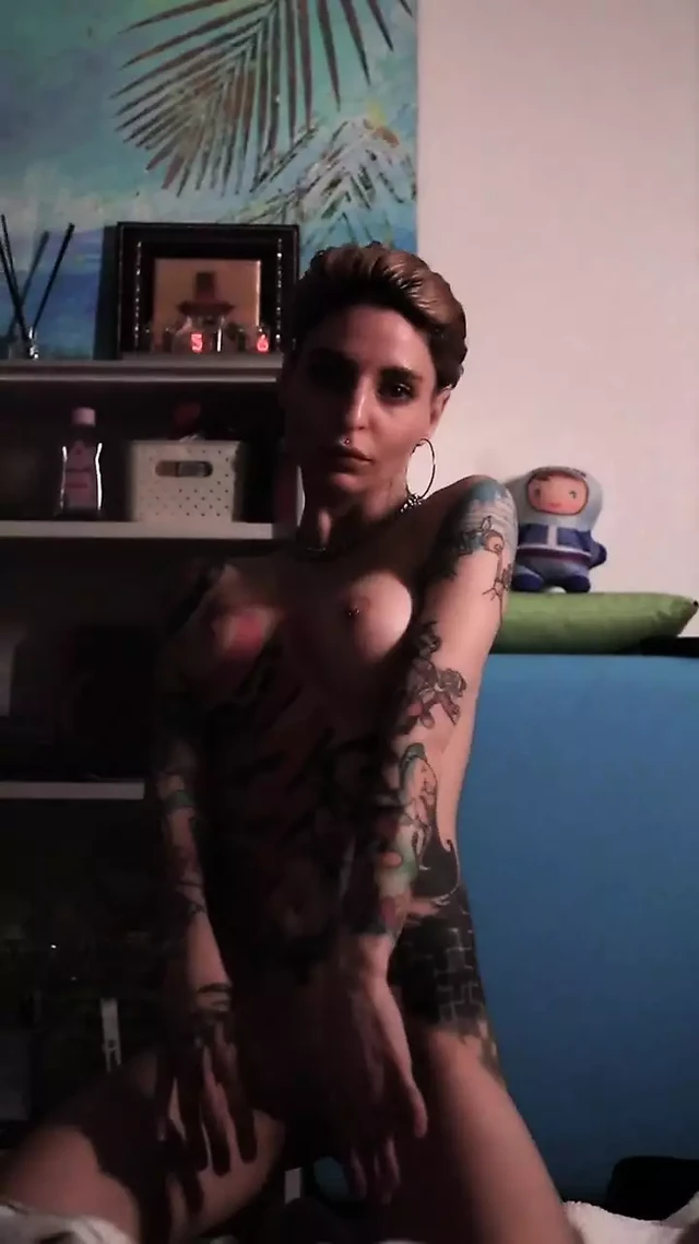 Erotica  I dance sweetly for you baby