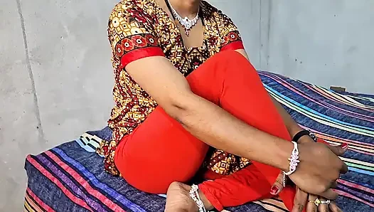 Adik tiri seksi dientot sama abang tirinya sendiri, dan toket besar adik tirinya dientot habis-habisan
