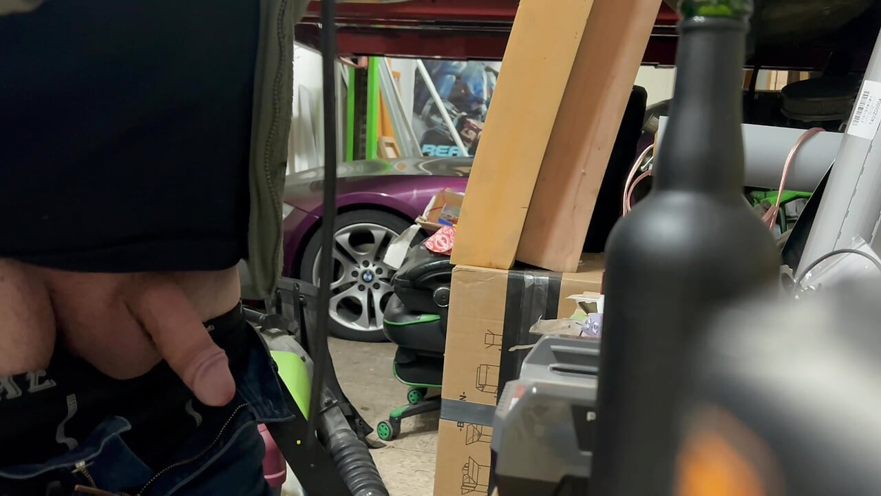 Екстремна 30 см силиконова вибрираща уретрална звукова мастурбация в гаража