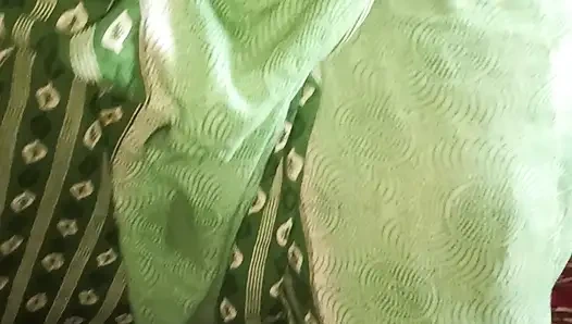 Wife ka didi ko sobha me chuda