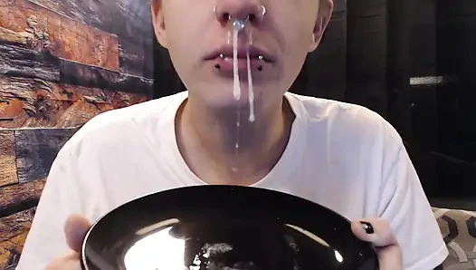 Chunky chewing snot dinner served