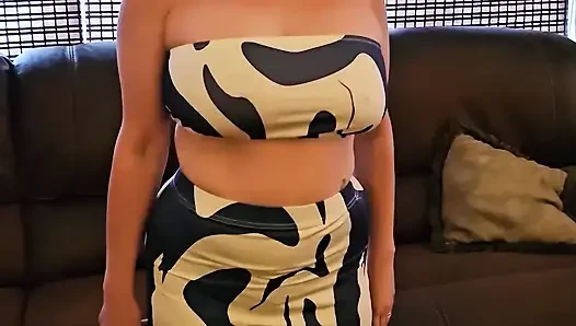 ONLYFAN LEAK Big TIT Mommy Licks her Lollipop home alone