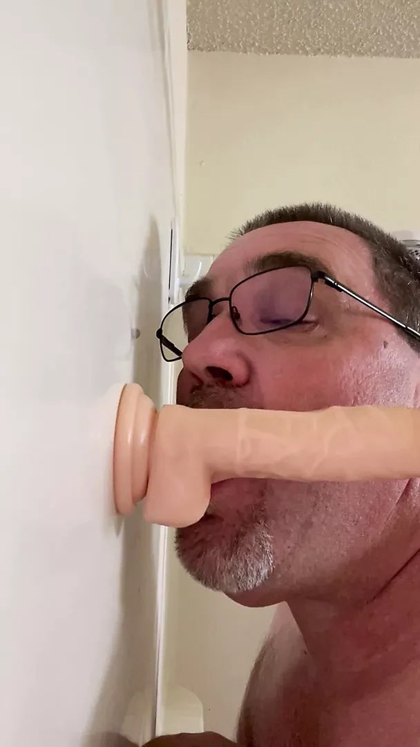 Chubby Deepthroat